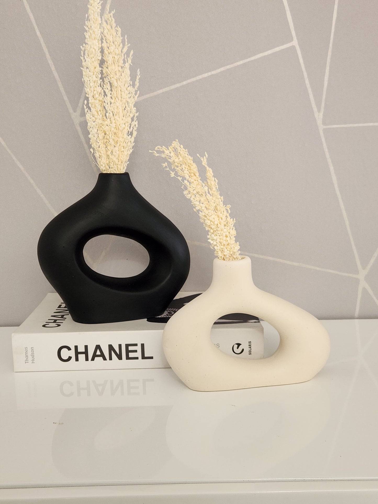 2 Piece Nordic Donut Vase Set